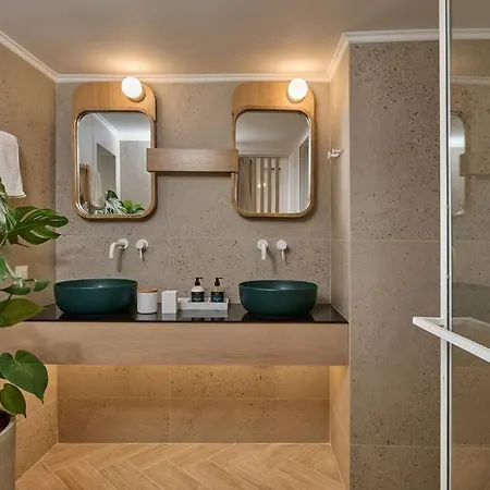 Kaizen Chania - New Just 350m Away With Private Jacuzzi And Free Parking! Apartment Chania (Crete)