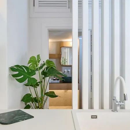 Apartment Kaizen Chania - New Just 350m Away With Private Jacuzzi And Free Parking! Chania (Crete)