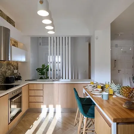 Apartment Kaizen Chania - New Just 350m Away With Private Jacuzzi And Free Parking! *